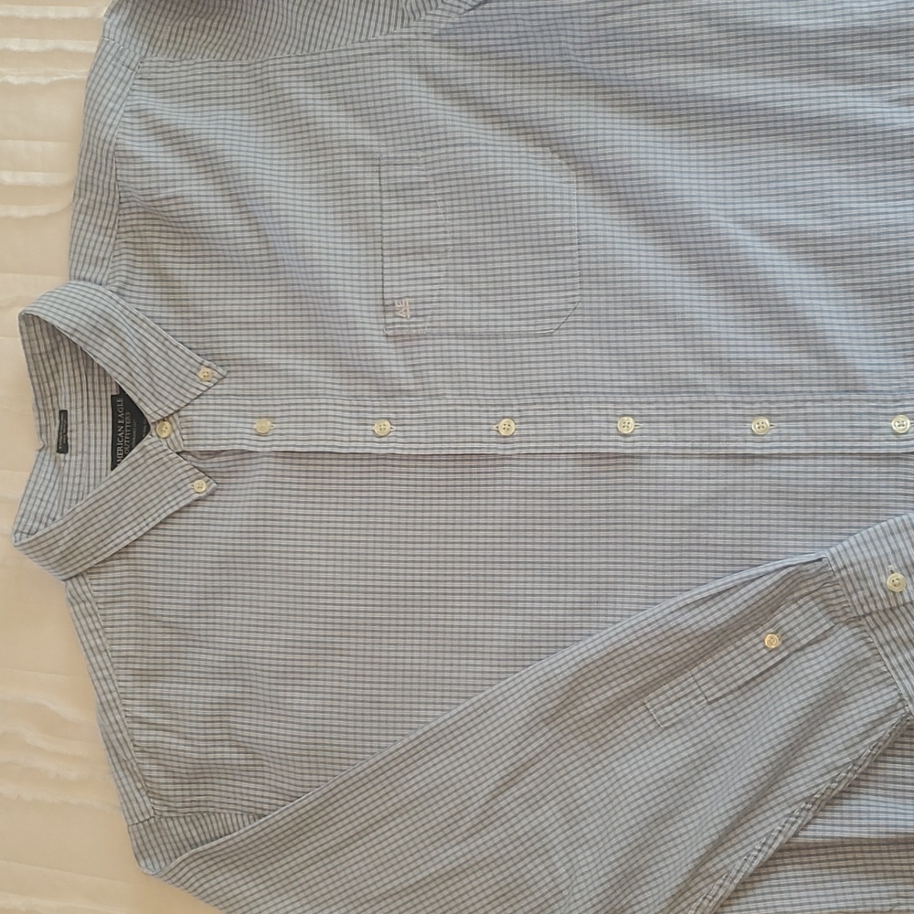 American Eagle Men's Dress Shirt